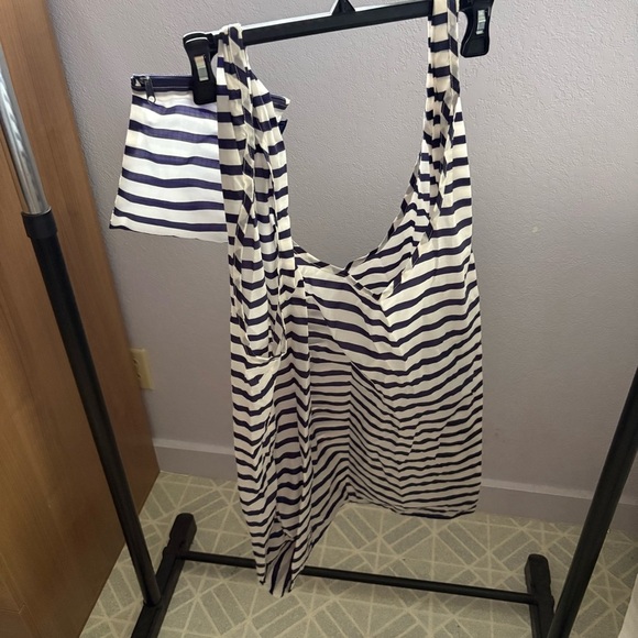 BIG BAGGU Blue White Striped Reusable Foldable Tote Bag Small Zipper Pouch - Picture 3 of 15